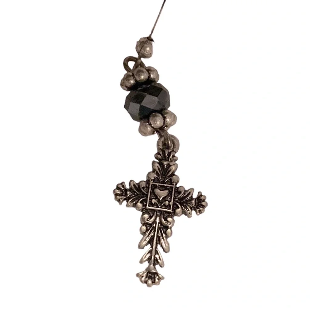 J S  Collection Designs Pierce Cross Earrings - Picture 5 of 7